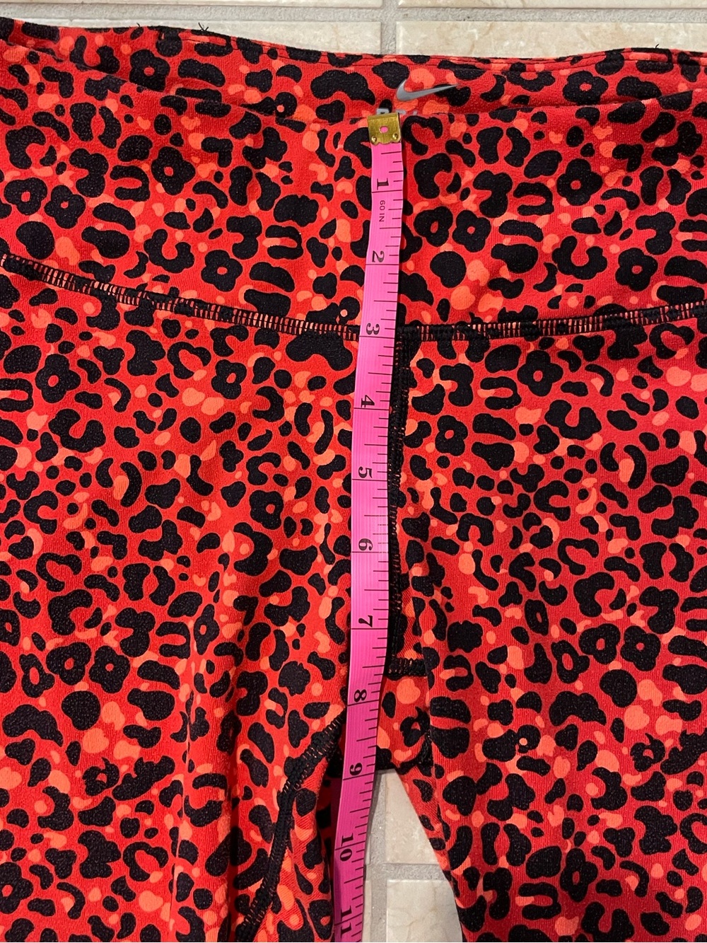 Nike Dri-Fit black & orange Leopard Print Leggings - Picture 6 of 13